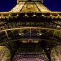 Sous les pieds de la tour Eiffel, Paris, France - Facebook Cover