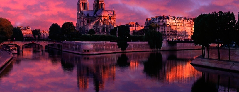 Notre Dame au levé du soleil, Paris, France - Facebook Cover.jpg