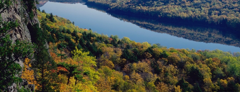 Cover_FB_ Lake_of_the_Clouds,_Porcupine_Mountains,_Michigan.jpg