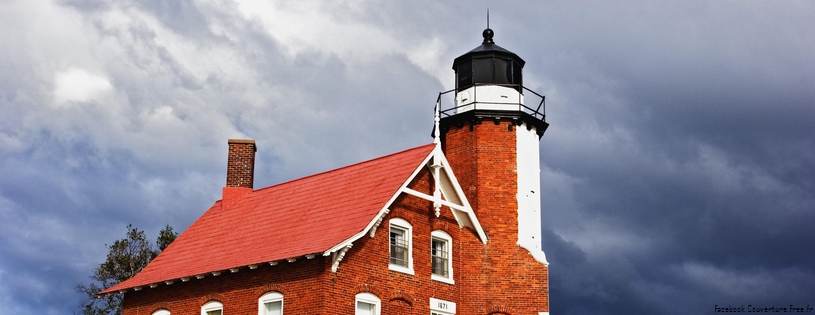 Eagle Harbor Lighthouse, Keweenaw Peninsula, Michigan.jpg