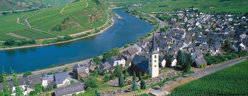 Cover_FB_ City of Bremm and Moselle River, Germany.jpg
