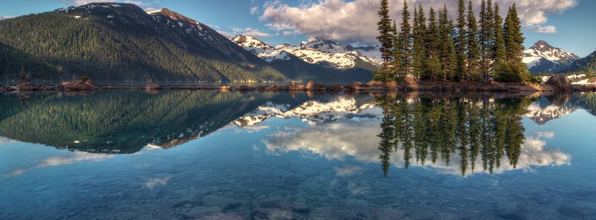 Lac dans les montagnes HD (4).jpg